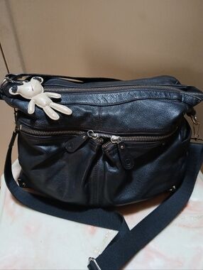 IL Tutto Diaper Bag Can Transition Into A Shoulder Bag